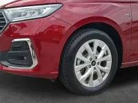 Gebraucht Ford Tourneo Connect Titanium 122 PS (89 kW) 2026 Maple red metallic Van / Kleinbus