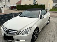 Gebraucht Mercedes E220 2012 Weiß Cabrio