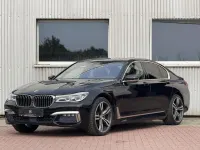 Gebraucht BMW 740 M Sport 320 PS (235 kW) 2017 Blau Limousine