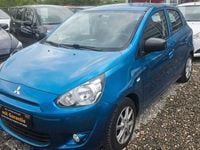 Gebraucht Mitsubishi Space Star 71 PS (52 kW) 2015 Blau Limousine