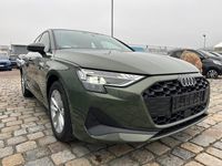 Neu Audi A3 150 PS (110 kW) 2025 Distriktgrün metallic Limousine