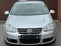 Gebraucht VW Jetta 105 PS (77 kW) 2010 Silber Limousine