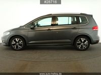 Gebraucht VW Touran Highline 150 PS (110 kW) 2020 Indiumgrau metallic Van / Kleinbus