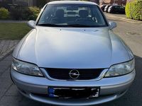 Gebraucht Opel Vectra 125 PS (91 kW) 2000 Silber Limousine