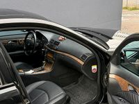Gebraucht Mercedes E350 2008 Schwarz Limousine