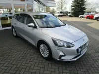 Używany Ford Focus Titanium 125 KM (91 kW) 2021 Srebrny Sedan/Limuzyna