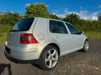 Gebraucht VW Golf IV 116 PS (85 kW) 2001 Silber Kleinwagen