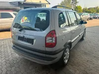 Gebraucht Opel Zafira 125 PS (91 kW) 2004 Silber Van / Kleinbus