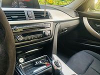 Gebraucht BMW 320 Efficient Dynamics 184 PS (135 kW) 2014 Grau Limousine