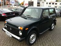Gebraucht Lada niva 83 PS (61 kW) 2013 Grün SUV
