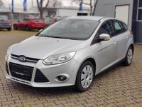 Gebraucht Ford Focus Champions Edition 101 PS (74 kW) 2013 Silber Kleinwagen