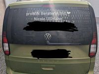 Gebraucht VW Caddy Dark Label 114 PS (83 kW) 2022 Grün Van / Kleinbus