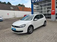 Gebraucht VW Golf VI Comfortline 86 PS (63 kW) 2010 Weiß Kleinwagen