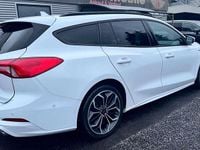 Gebraucht Ford Focus ST-Line 150 PS (110 kW) 2019 Weiß Kombi