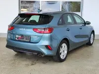 Usado Kia Ceed Play 120 CV (88 kW) 2023 Gris Utilitario