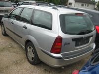 Gebraucht Ford Focus 101 PS (74 kW) 2004 Silber metallic Kombi