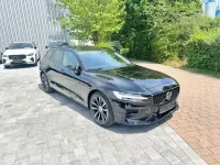 Gebraucht Volvo V60 Plus 253 PS (186 kW) 2023 Black stone Kombi