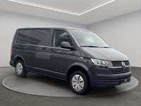 Gebraucht VW Transporter 110 PS (80 kW) 2022 Grau Van