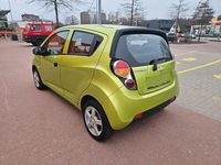 Gebraucht Chevrolet Spark 68 PS (50 kW) 2013 Grün Kleinwagen