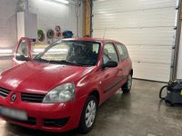 Gebraucht Renault Clio II 58 PS (42 kW) 2006 Rot Kleinwagen