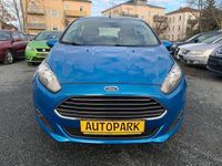 Gebraucht Ford Fiesta 101 PS (74 kW) 2013 Blau Limousine