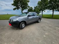 Gebraucht Nissan Navara 163 PS (119 kW) 2017 Grau Pickup