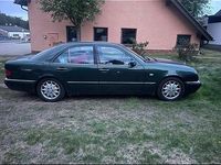 Gebraucht Mercedes E200 Avantgarde 136 PS (100 kW) 1998 Grün Limousine