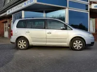 Gebraucht VW Touran Trendline 105 PS (77 kW) 2005 Reflexsilber metallic Van / Kleinbus