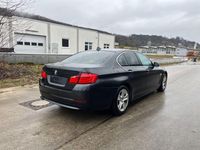 Gebraucht BMW 525 Sport Line 204 PS (150 kW) 2011 Grau Limousine