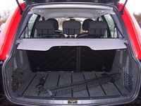 Gebraucht Peugeot 206 Tendance 75 PS (55 kW) 2003 Schwarz Kombi