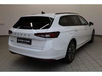 Gebraucht Skoda Superb Selection 150 PS (110 kW) 2025 Kristallweiß uni Kombi