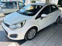 Gebraucht Kia Rio Edition 7 109 PS (80 kW) 2011 Weiß Limousine