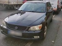 Second-hand Lexus IS200 155 CP (114 kW) 2004 Negru Break