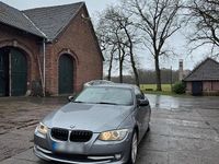 Gebraucht BMW 325 204 PS (150 kW) 2010 Grau Coupé