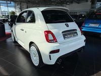 Gebraucht Abarth 695 179 PS (131 kW) 2024 Weiß Kleinwagen