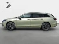 Gebraucht Skoda Superb Selection 193 PS (141 kW) 2025 Ice teabeige metallic Kombi