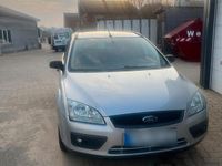 Gebraucht Ford Focus 101 PS (74 kW) 2005 Silber Kombi