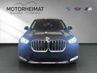 Neu BMW X1 xLine 245 PS (180 kW) 2026 Night dusk blue SUV