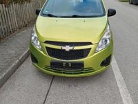 Gebraucht Chevrolet Spark 64 PS (47 kW) 2010 Grün Kleinwagen