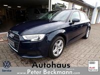 Gebraucht Audi A3 Comfort 116 PS (85 kW) 2017 Blau Limousine