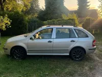 Gebraucht Skoda Fabia 85 PS (62 kW) 2005 Silber Kleinwagen