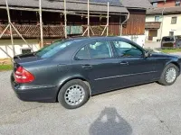 Gebraucht Mercedes E220 150 PS (110 kW) 2004 Grau Limousine