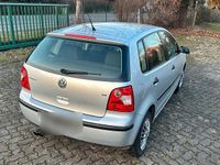 Gebraucht VW Polo 72 PS (52 kW) 2003 Silber Kleinwagen