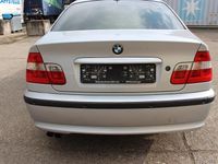 Gebraucht BMW 320 170 PS (125 kW) 2002 Titansilber Limousine