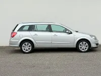 Gebraucht Opel Astra Edition 80 PS (58 kW) 2005 Silber Limousine