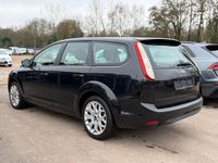 Gebraucht Ford Focus Sport 116 PS (85 kW) 2009 Pantherschwarz metallic Kombi