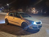 Gebraucht Opel Astra 105 PS (77 kW) 2005 Silber Limousine