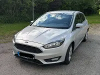 Używany Ford Focus 101 KM (74 kW) 2017 Srebrny Sedan/Limuzyna