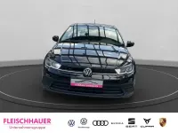 Gebraucht VW Polo Move 95 PS (69 kW) 2024 Schwarz Kleinwagen