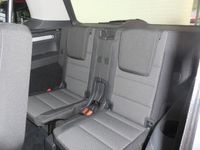 Neu VW Touran Comfortline 150 PS (110 kW) 2026 Schwarz Van / Kleinbus
